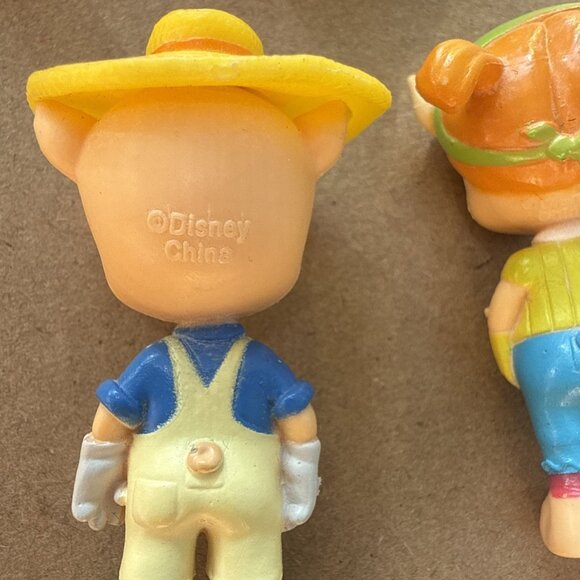 VINTAGE LOT 10 Snoopy McD’s Chipmunk Disney Forest Tale Gargamel Robbin Hood - Picture 9 of 14